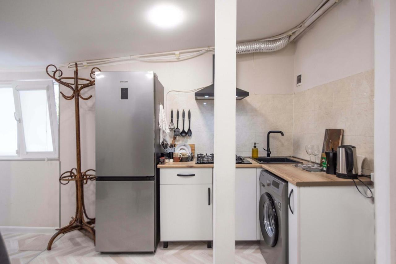 Old Town-Booking Apartment Tbilisi Exterior photo